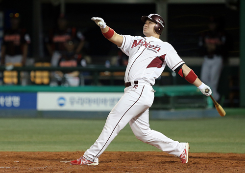 Byung Ho Park helps Twins gain fandom in Seoul